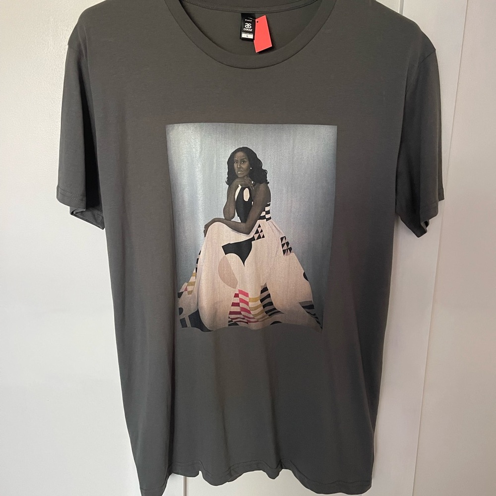 Mens Graphic T shirt NEW portrait of First Lady Michelle Obama by Amy Sherald